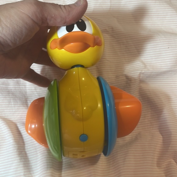 Retrend11 | Rolling Duck Toy, Yellow, OS - Picture 2 of 4